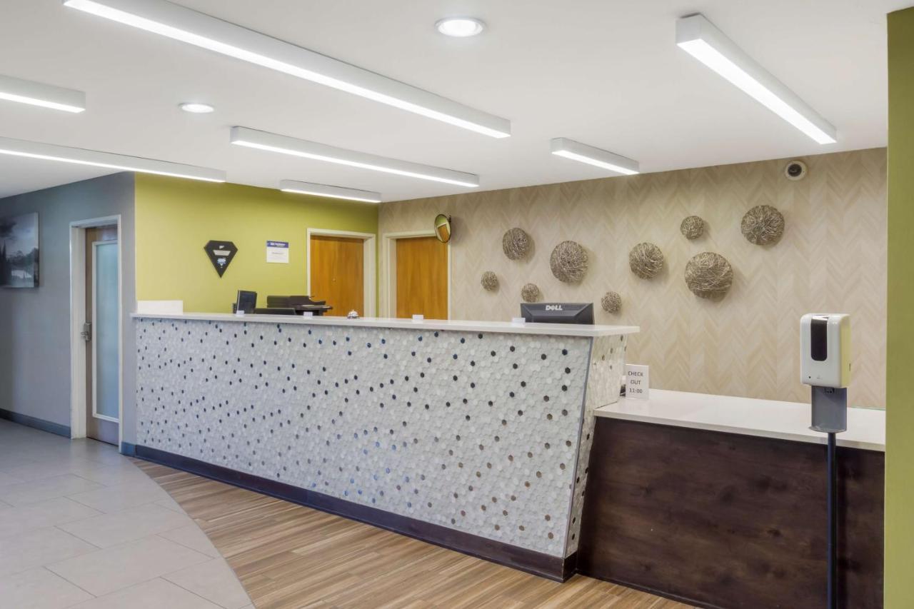 Best Western Plus Wenatchee Downtown Hotel Exterior foto